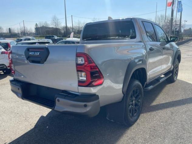 TOYOTA Hilux 2.8 D-4D A/T 4WD 48V 4 porte Double Cab Invincible rif. 22254030 - Foto 7