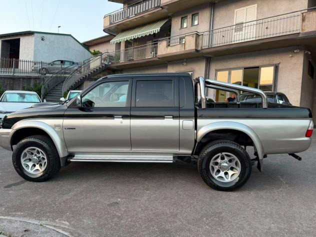 MITSUBISHI L200 2.5 TDI 4WD DC Pick-up GLS - Foto 7