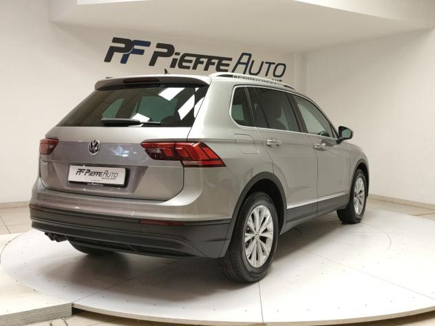 Volkswagen Tiguan Tiguan 2.0 TDI SCR DSG Business BlueMotion Technology - Foto 4