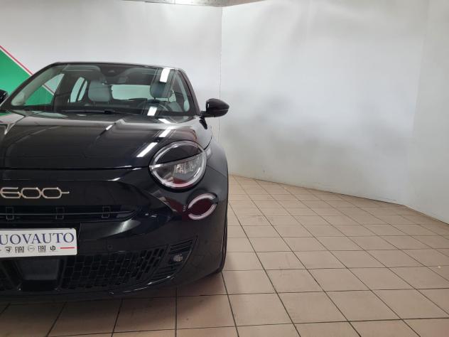 FIAT 600 1.2 Hybrid 136cv - Foto 2