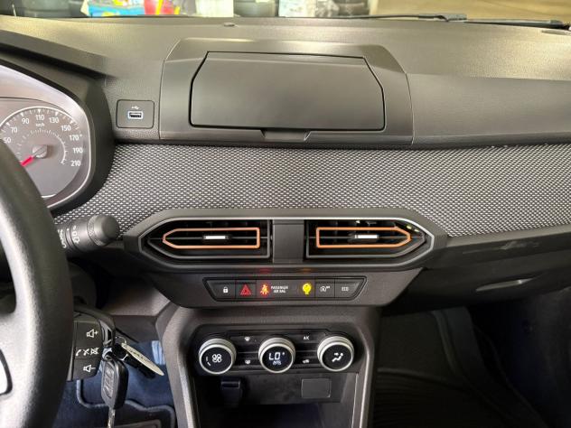 Dacia Sandero 1.0 TCe 100 ECO-G STEPWAY EXPRESSION - Foto 9