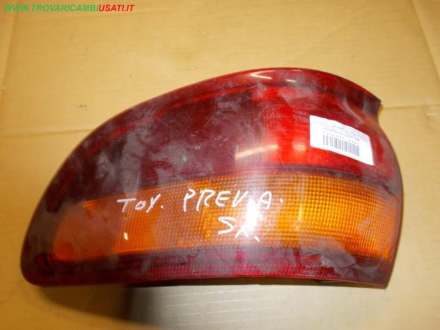 FANALE POST.S.(parte est.) TOYOTA PREVIA (TCR10-20)  Parti elettriche  Fanaleria  Fanali  Fanale post. sx.