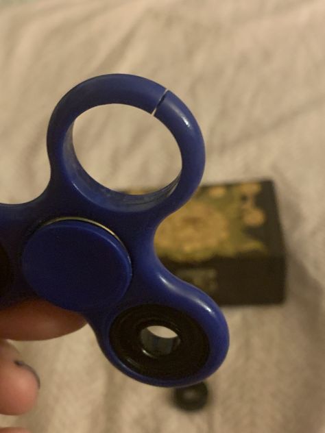 UN GIOCO RUOTANTE ANTI STRESS:FIDGET SPINNER PER TUTTE LE ETÀ TASCABILE IDEALE I - Foto 9