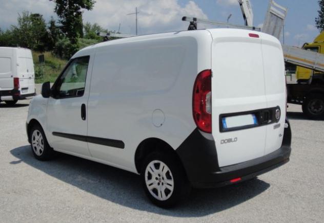 FIAT Doblò 1.6 105 M-Jet rif. 24013258 - Foto 4