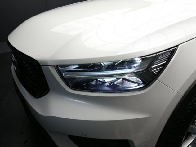 VOLVO XC40 B4 197AWD Geartronic R-design rif. 24059054 - Foto 10