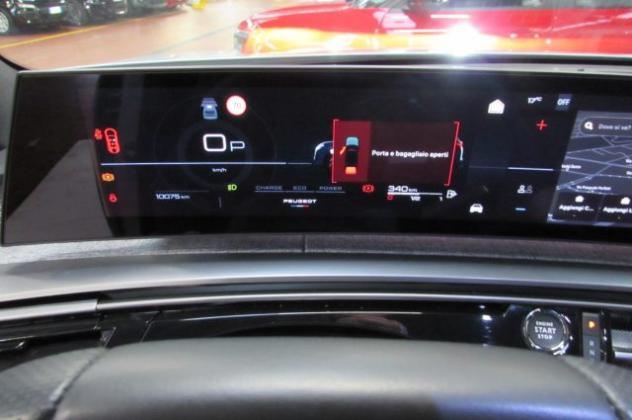 PEUGEOT 5008 Hybrid 136 e-DCS6 GT rif. 23795645 - Foto 10