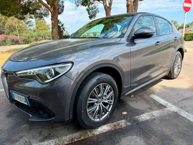Alfa Romeo Stelvio 2.2 Turbodiesel 210 CV AT8 Q4 Executive - Foto 3