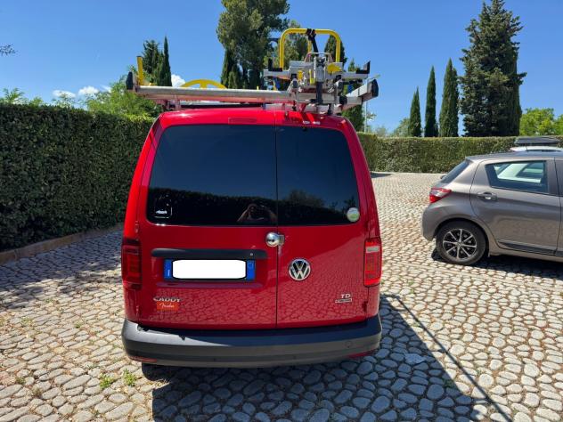 VW Caddy 2.0TDI 122 4WD S&S Bus. Off. Mobile 2016 - Foto 9