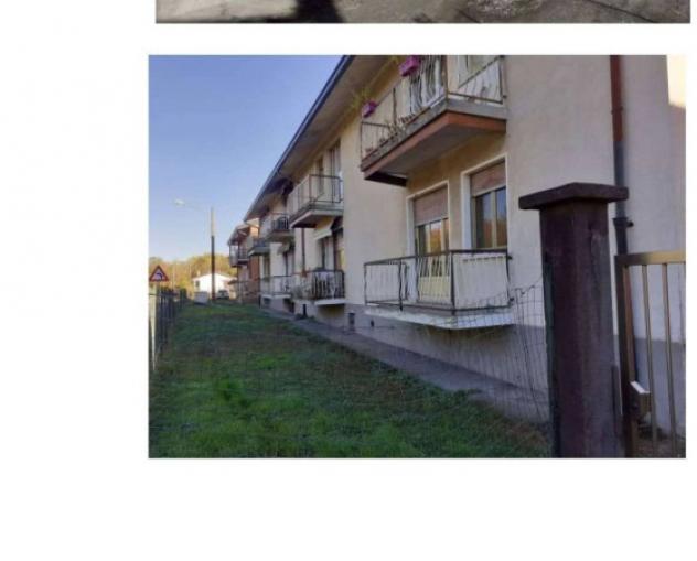 Immobile in asta di 96 m² con più di 5 locali in vendita a Angera - Foto 4