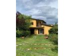 Villa in Vendita in Ziona a Carro