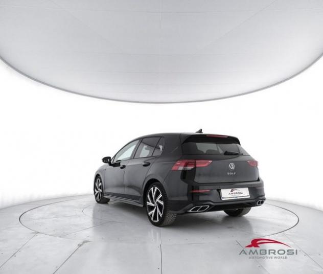 VOLKSWAGEN Golf 2.0 tdi R-Line 150cv dsg rif. 23265566 - Foto 4