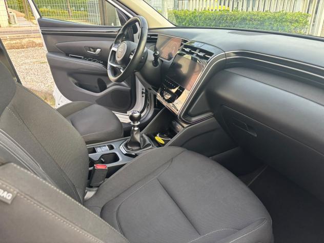 Hyundai Tucson 1.6 T-GDI MHEV 2wd 150cv Xtech iMT - Foto 10