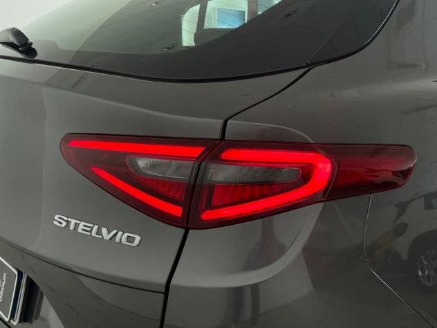Alfa Romeo Stelvio 2.2 VELOCE Ti - Q4 - 210CV | 2022 - Foto 10