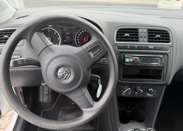 Volkswagen Polo 1.2 TDI DPF 5 p. Trendline-2014 - Foto 4