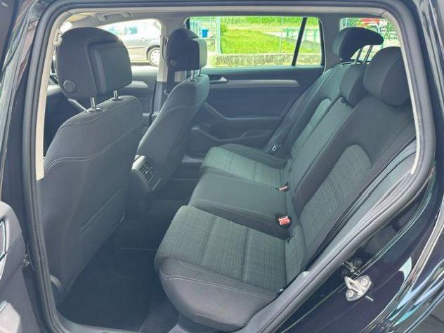 VOLKSWAGEN Passat Variant 2.0 TDI SCR EVO DSG Business rif. 23883769 - Foto 8