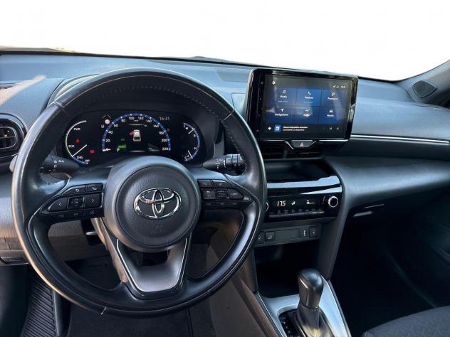 Toyota Yaris Cross 1.5 Hybrid 5p. E-CVT AWD-i Trend - Foto 10