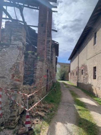 Immobile in asta di 248 m² con più di 5 locali in vendita a Fontaneto d'Agogna - Foto 8