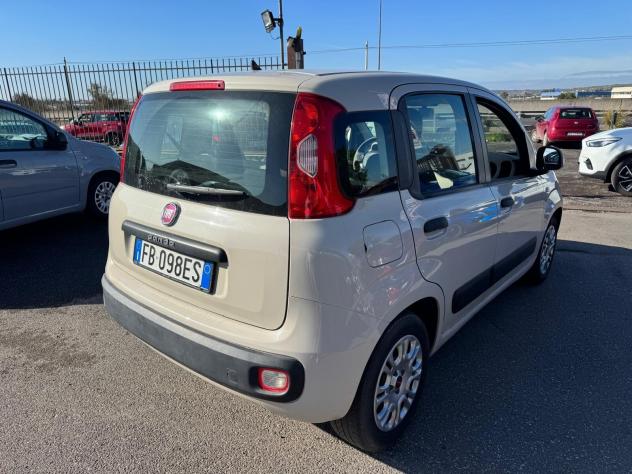 Fiat Panda 1.2 Lounge 2016 - Foto 6