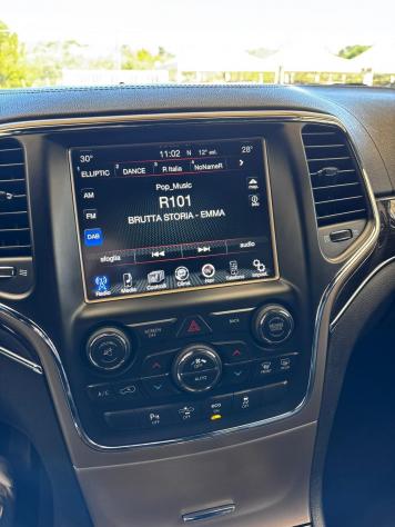 Jeep Grand Cherokee 3.0 V6 CRD 250 CV Multijet II Overland - Foto 9
