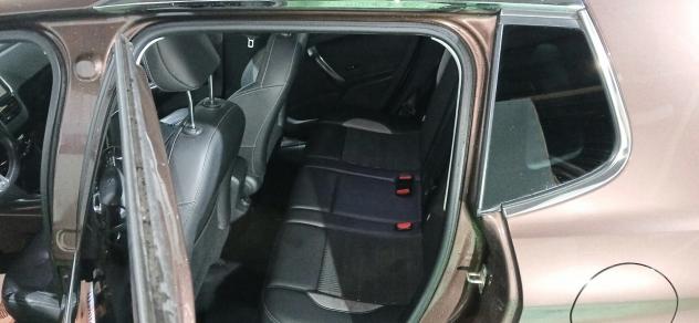 PEUGEOT 2008 1.6 E-HDI 92 cv allure - Foto 4