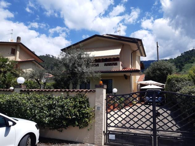 Casa singola in vendita a Capanne - Montignoso 200 mq Rif: 1153791
