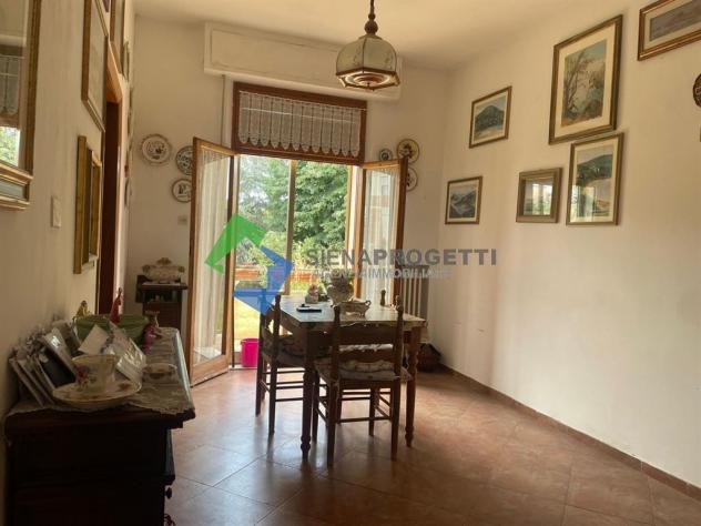 Quadrilocale con Giardino e Box Doppio a Scacciapensieri: Spazio, Luce e Potenziale. Siena. - Foto 4