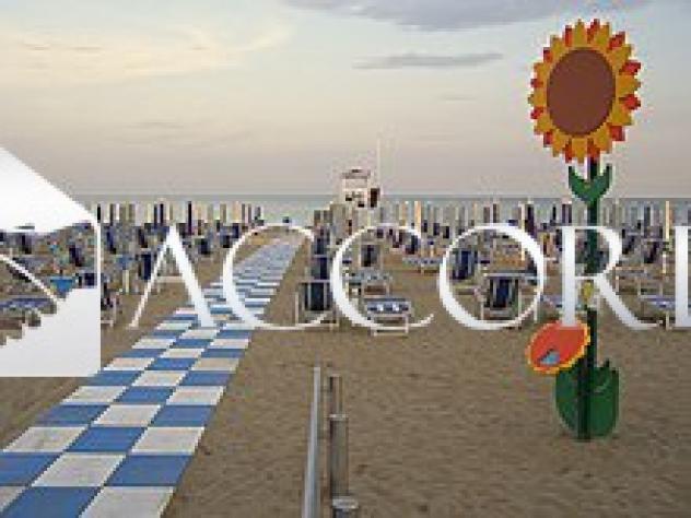 RIFERIMENTO FC61 - FONDO COMMERCIALE CON ATTIVITA' LOCATO IN ZONA LIDO EST - Foto 3