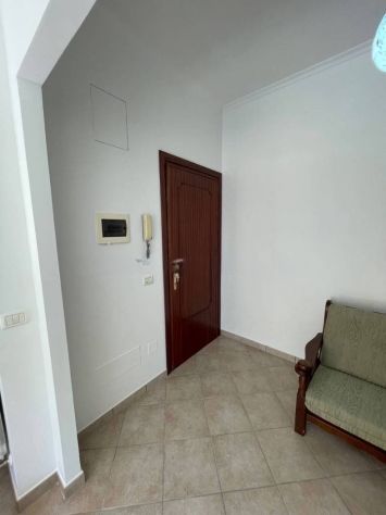 VELLETRI GRAZIOSO BILOCALE ARREDATO CON BALCONE - Foto 2