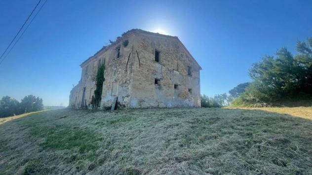 CERBARA: Nelle dolci colline di cerbara, in posizione riservata e panoramica, proponiamo in vendita un caratteristico casale marchigiano indipendente - Foto 10