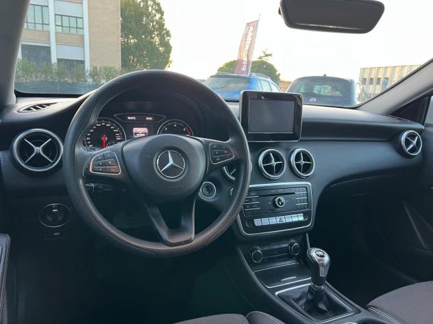Mercedes-Benz Classe A A 160 d Premium - Foto 9