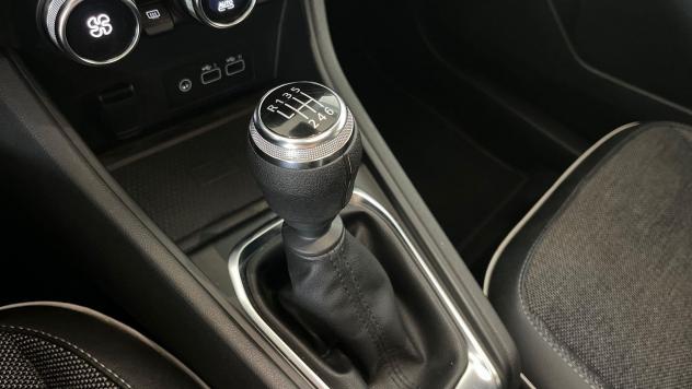 Renault Captur II 2019 1.0 tce Techno Fast Track Gpl 100cv - Foto 8