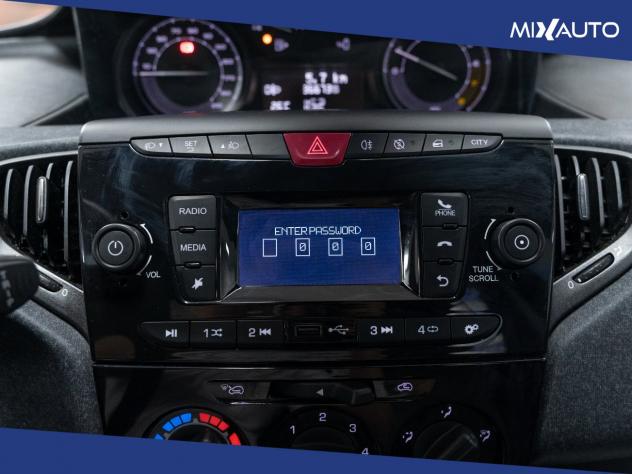 Lancia Ypsilon 1.0 Firefly Hybrid Silver 70CV 5 Porte - Foto 16