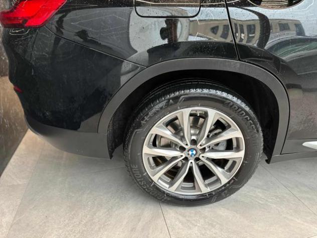 BMW X4 xDrive20d rif. 24035849 - Foto 7