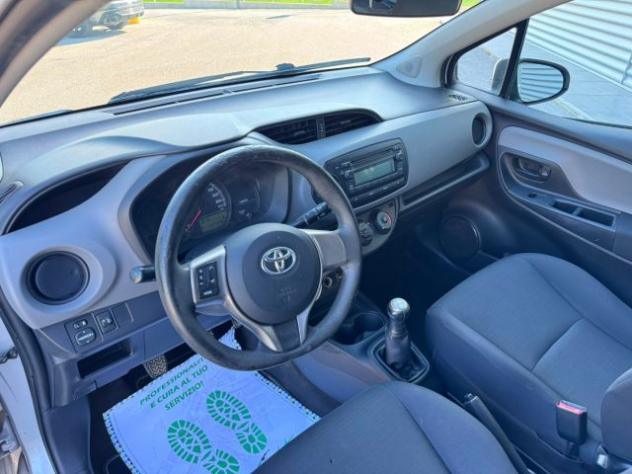 TOYOTA Yaris 1.0 5 porte Active OK NEOPATENTATI rif. 23908877 - Foto 9