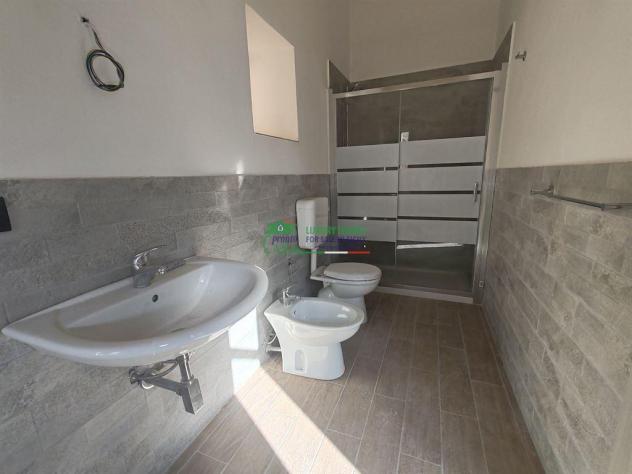 Rif. 9756 - Casa con tre unità indipendenti - Foto 19