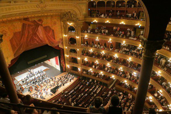 Cantante lirica (soprano) a Verona