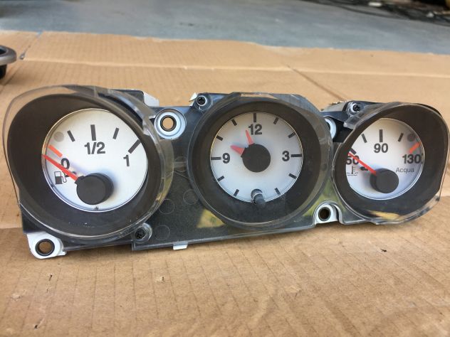 3 strumenti / Strumentazione Alfa Romeo 156 M-JET 16 V. anno 2004 - Foto 2