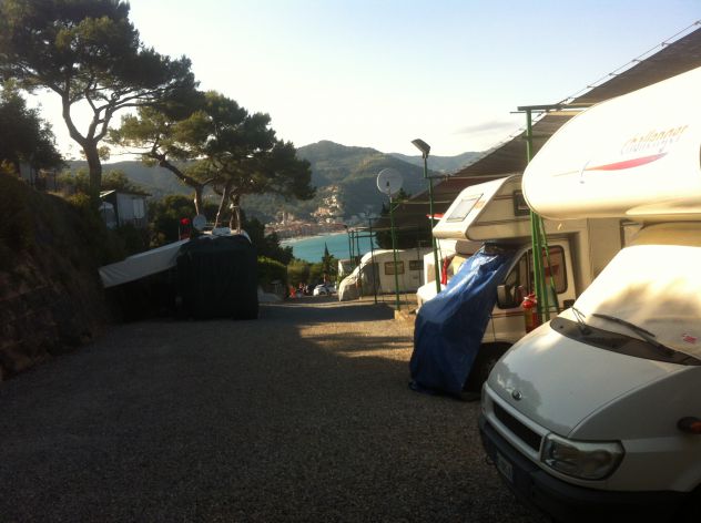Attrezzatura completa per campeggio stanziale - Foto 6