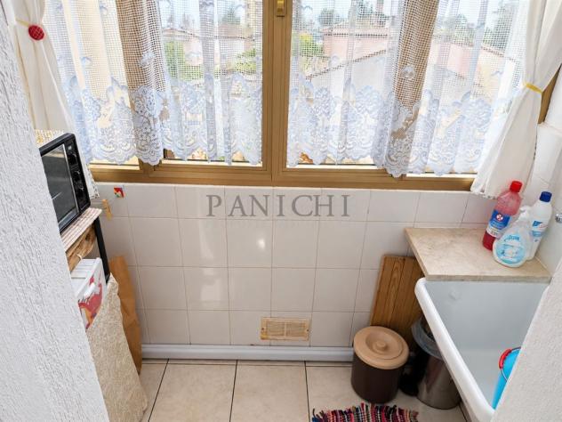 Appartamento areoso con garage - zona residenziale - Foto 7