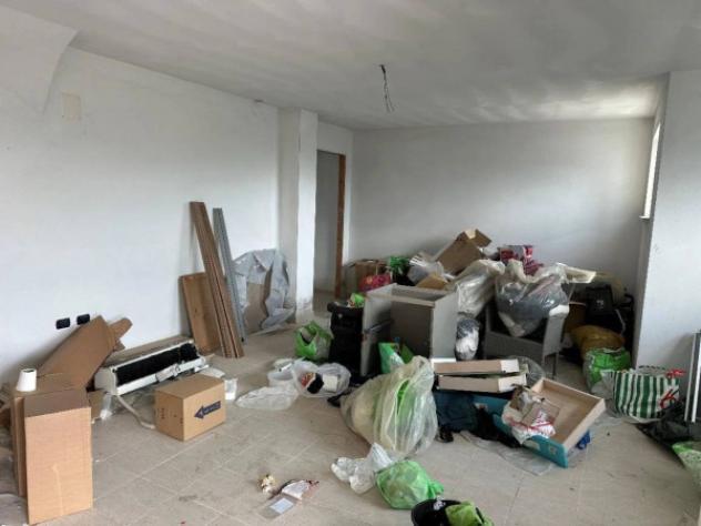 Immobile in asta di 225 m² con più di 5 locali e box auto in vendita a Vibonati - Foto 5