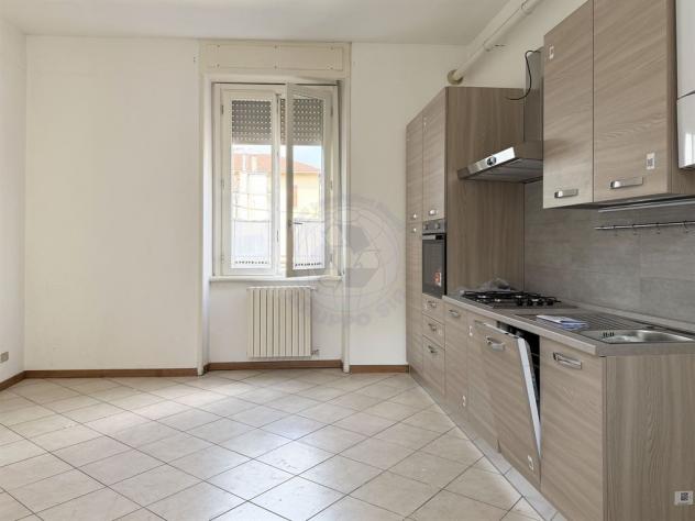 Bilocale con cucina arredata a Monza Via Porta Lodi 5 - Foto 4