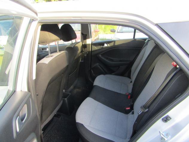 Hyundai i20 1.1 CRDi 12V 5 porte Comfort - Foto 6