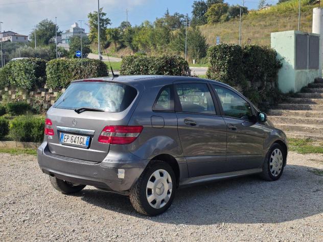 MERCEDES CLASSE B 180 METANO 2012 OK NEOPATENTATI - Foto 6