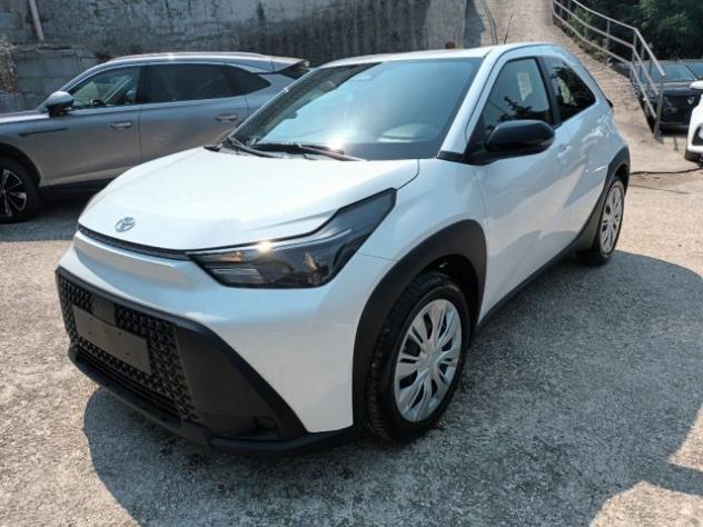 TOYOTA Aygo X 1500 HYBRID 115CV 5PORTE AUTOM CARPLAY CAM ITALIA rif. 23984394 - Foto 2