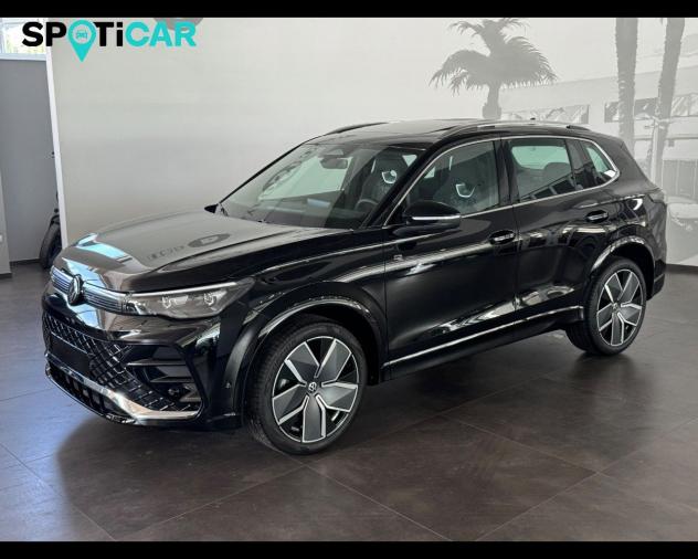Volkswagen Tiguan III 2.0 tdi R-Line Plus 150cv dsg