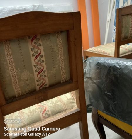 2 sedie vintage in legno imbottite – zona Savona - Foto 4