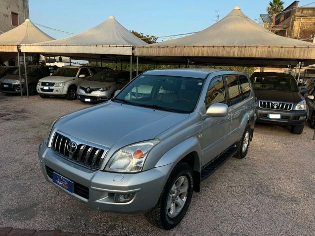 Toyota Land Cruiser 3.0 D-4D 16V cat 5 porte aut. 7 posti - Foto 6