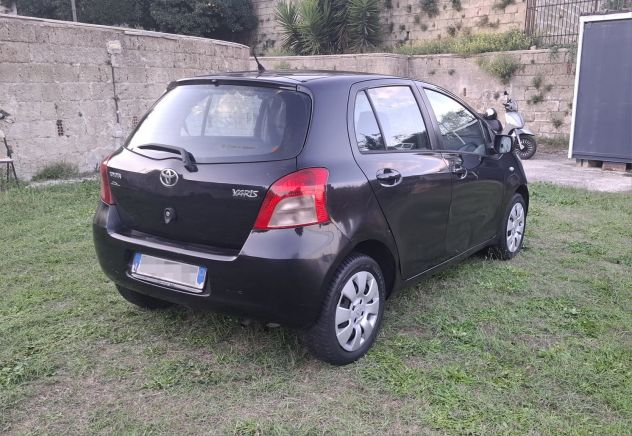 2009 Toyota Yaris 1.0 Benzina 5Porte - Foto 2