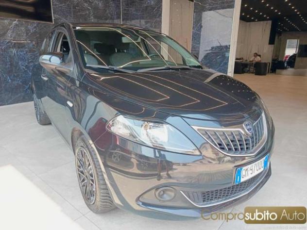 LANCIA Ypsilon 1.0 FireFly 5 porte S&S Hybrid Gold rif. 24018781 - Foto 2
