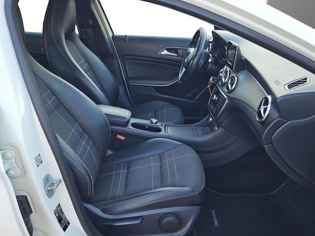 Mercedes-benz GLA 200 d Automatic SPORT EXECUTIVE - Foto 10